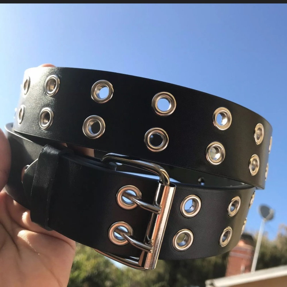grommet belt